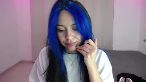 Snapshot of milusolers chatting on 26, 11, 2025 Milusolers online show from 26, 11, 2025