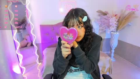 mily_tay online show from 10, 4, 2026