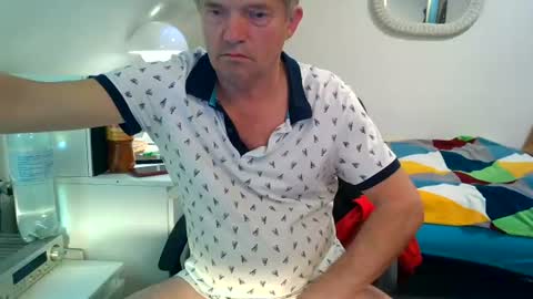 Snapshot of milymen26 chatting on 13, 6, 2026 Milymen26 Polish man master fereskik straight mature online show from 13, 6, 2026
