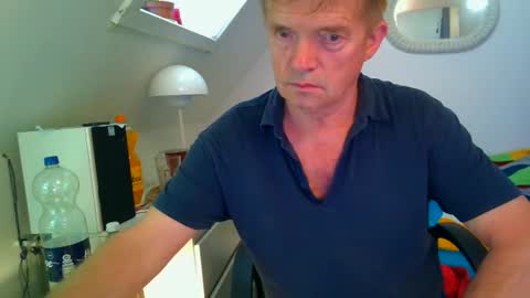 Snapshot of milymen26 chatting on 11, 7, 2026 Milymen26 Polish man master fereskik straight mature online show from 11, 7, 2026