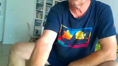 Snapshot of milymen26 chatting on 31, 7, 2026 Milymen26 Polish man master fereskik straight mature online show from 31, 7, 2026