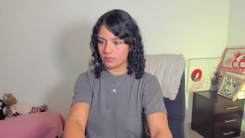 Snapshot of mimi_sa chatting on 20, 4, 2026 Mimii online show from 20, 4, 2026