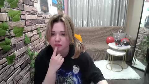 mimimishel_69 online show from 14, 2, 2025