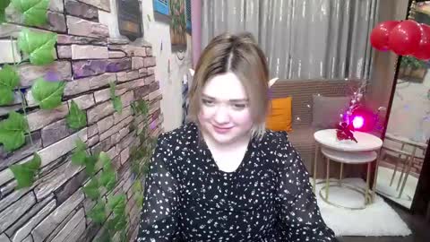mimimishel_69 online show from 18, 2, 2025