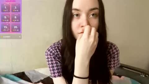 mimipurr online show from 30, 9, 2025