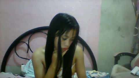 mimiyolove online show from 5, 2, 2025