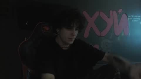 Max online show from 5, 11, 2025