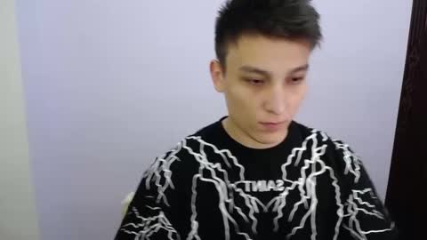 minato_kono online show from 19, 2, 2025