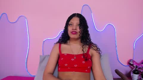 Snapshot of mingie_rouse chatting on 13, 6, 2026 Mingie online show from 13, 6, 2026