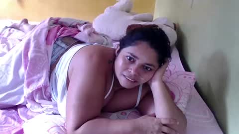 Snapshot of minnie_bbw69 chatting on 16, 6, 2026 Andrea online show from 16, 6, 2026