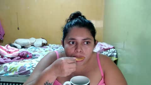 Snapshot of minnie_bbw69 chatting on 2, 7, 2026 Andrea online show from 2, 7, 2026
