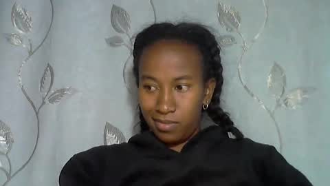 minouch211907 online show from 11, 3, 2026