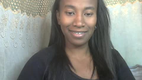 Snapshot of minouch211907 chatting on 26, 6, 2026 minouch211907 online show from 26, 6, 2026