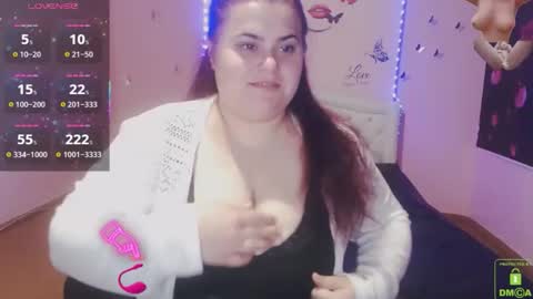 mira_cle_ online show from 13, 5, 2026