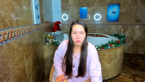 Snapshot of mira_karter chatting on 20, 12, 2024 Mira online show from 20, 12, 2024