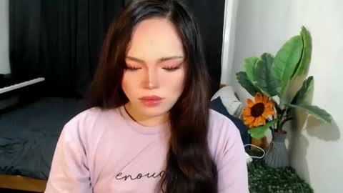 Mira Bella online show from 19, 4, 2026