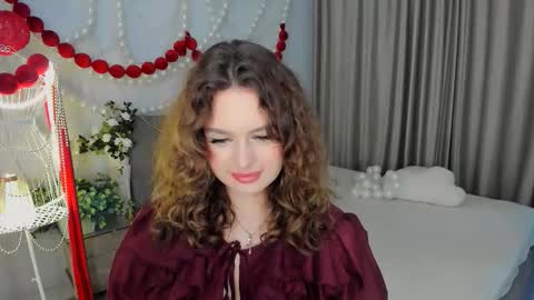 Snapshot of miraclecurly chatting on 29, 3, 2026 Emma online show from 29, 3, 2026