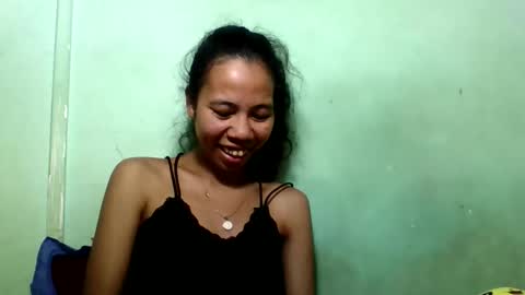 Snapshot of mirah881 chatting on 15, 5, 2026 mirah881 online show from 15, 5, 2026