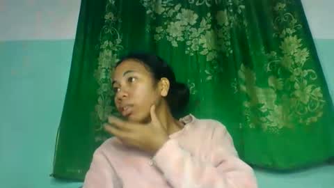 Snapshot of mirah881 chatting on 10, 6, 2026 mirah881 online show from 10, 6, 2026