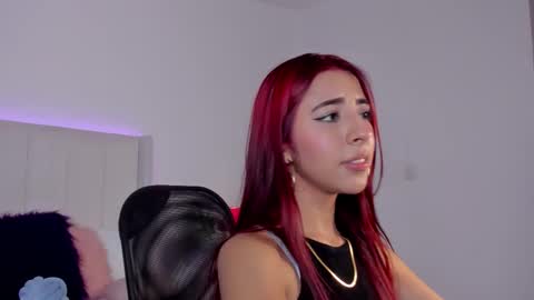 Snapshot of mirandaa_rogers chatting on 7, 2, 2026 Miranda Rogers online show from 7, 2, 2026