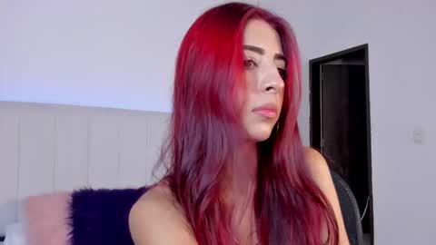 Snapshot of mirandaa_rogers chatting on 10, 2, 2026 Miranda Rogers online show from 10, 2, 2026