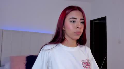 Snapshot of mirandaa_rogers chatting on 23, 2, 2026 Miranda Rogers online show from 23, 2, 2026