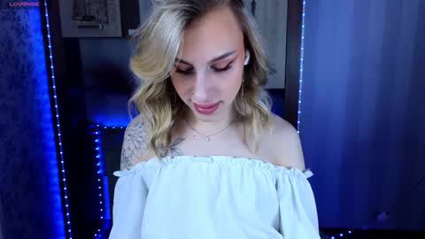 Snapshot of miraraid chatting on 10, 2, 2025 miraraid online show from 10, 2, 2025