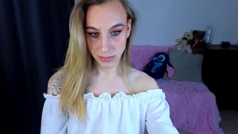 Snapshot of miraraid chatting on 19, 10, 2025 miraraid online show from 19, 10, 2025