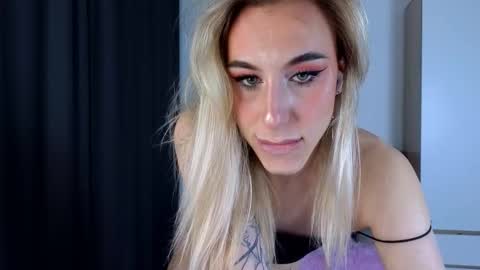 Snapshot of miraraid chatting on 14, 1, 2026 miraraid online show from 14, 1, 2026