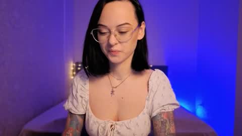 MiraSkyy online show from 8, 3, 2026