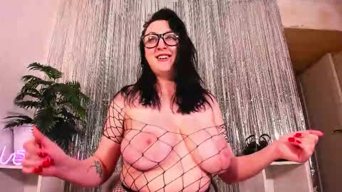 Mira online show from 25, 2, 2026