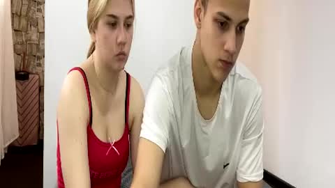 Snapshot of mirelcouple chatting on 24, 4, 2026 mirelcouple online show from 24, 4, 2026