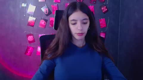 Snapshot of miri_miss chatting on 23, 12, 2025 Miri online show from 23, 12, 2025