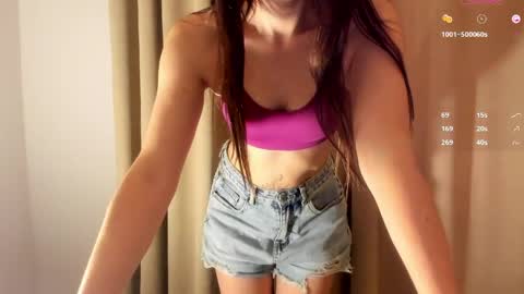 Snapshot of mis_brandy chatting on 10, 4, 2026 Alexa online show from 10, 4, 2026