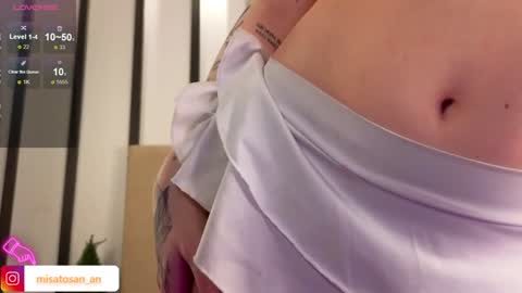 Snapshot of misatosan_ chatting on 4, 2, 2025 Annie dont forget to thumbs up me online show from 4, 2, 2025