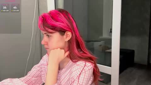 Molly online show from 26, 9, 2025