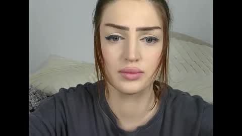 Snapshot of mishymoon chatting on 24, 11, 2025 Elora online show from 24, 11, 2025