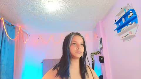 Snapshot of misofialeal chatting on 30, 4, 2026 misofialeal online show from 30, 4, 2026