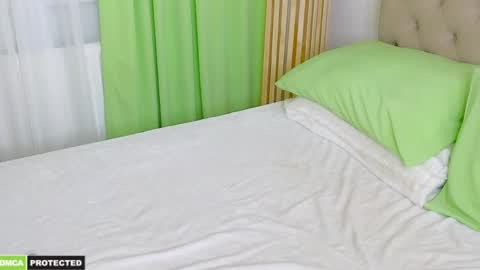 Snapshot of miss___alisa chatting on 30, 4, 2026 Alisa NONNUDE online show from 30, 4, 2026