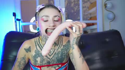 miss___angel online show from 1, 4, 2026