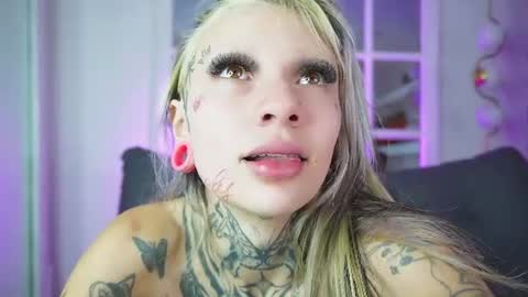 Snapshot of miss___angel chatting on 3, 7, 2026 miss___angel online show from 3, 7, 2026