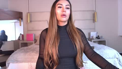 Snapshot of miss__ary_ chatting on 18, 4, 2026 miss__ary_ online show from 18, 4, 2026