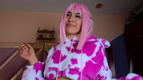 Snapshot of miss_ada_ chatting on 16, 10, 2025 Ada online show from 16, 10, 2025