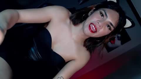 Snapshot of miss_bella69 chatting on 8, 5, 2026 miss_bella69 online show from 8, 5, 2026