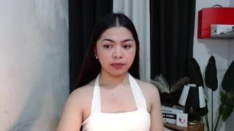 Snapshot of miss_briella chatting on 18, 5, 2026 Briella online show from 18, 5, 2026