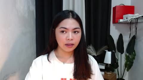 Snapshot of miss_briella chatting on 20, 5, 2026 Briella online show from 20, 5, 2026