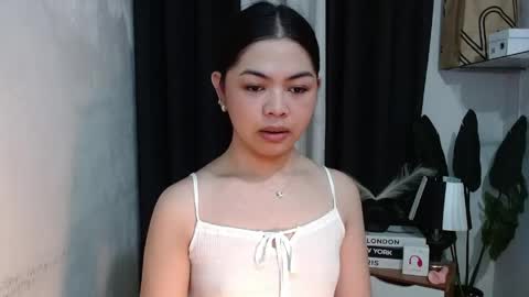 Snapshot of miss_briella chatting on 31, 5, 2026 Briella online show from 31, 5, 2026