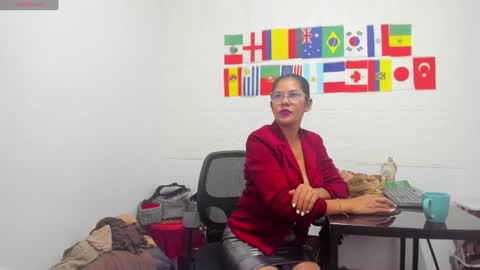 Snapshot of miss_clarepocahose chatting on 17, 6, 2026 Clare PocaHose online show from 17, 6, 2026