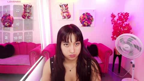 Snapshot of miss_dolly1 chatting on 13, 4, 2026 Melanie online show from 13, 4, 2026