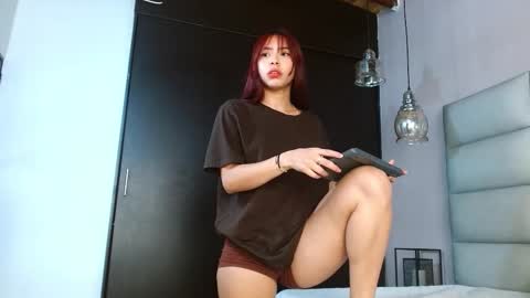 Snapshot of miss_emma_2 chatting on 23, 2, 2026 emma online show from 23, 2, 2026